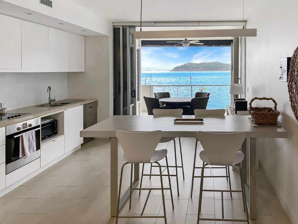1 Bright Point 2303 Apartment *